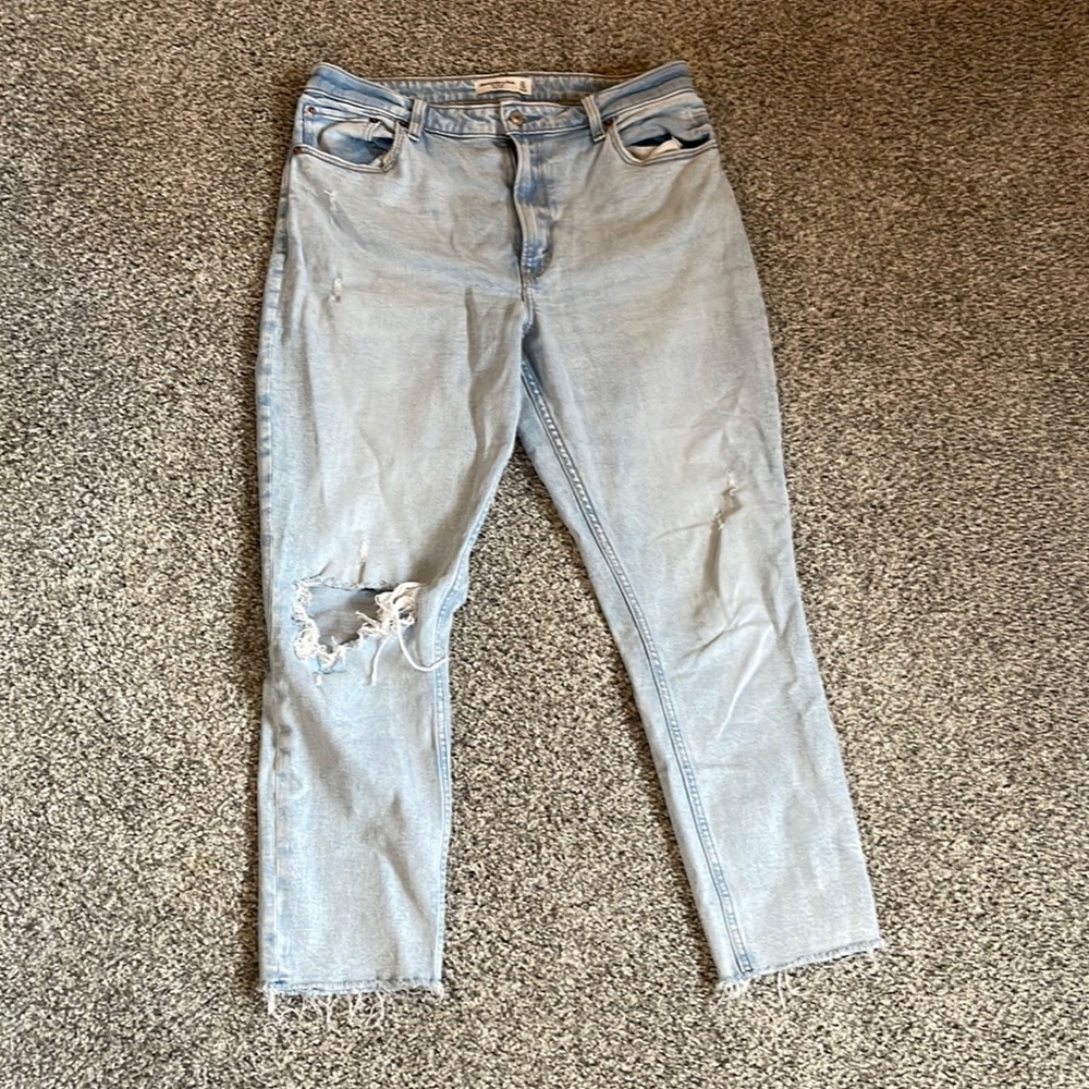 Abercrombie curve love jeans